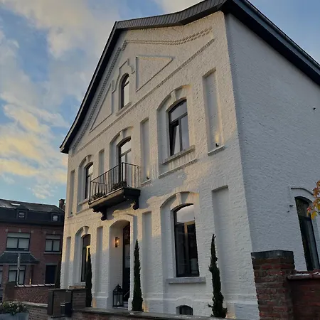 Madame Crepin Rochefort